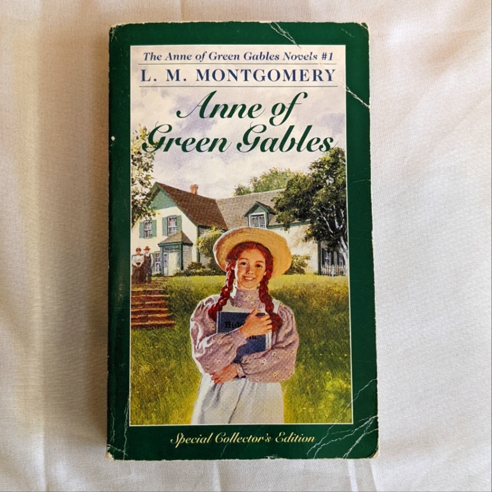Anne of Green Gables by L.M. Montgomery Special Collectors edition